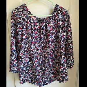 Jones New York multicolored Blouse sz. M